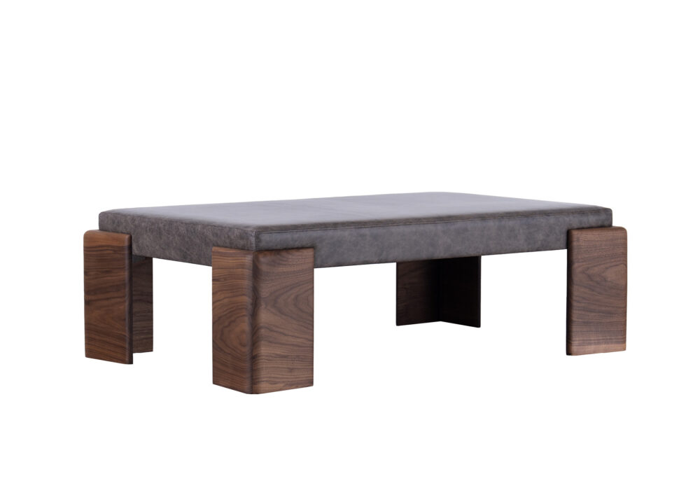 Benches & Ottomans Product: 883